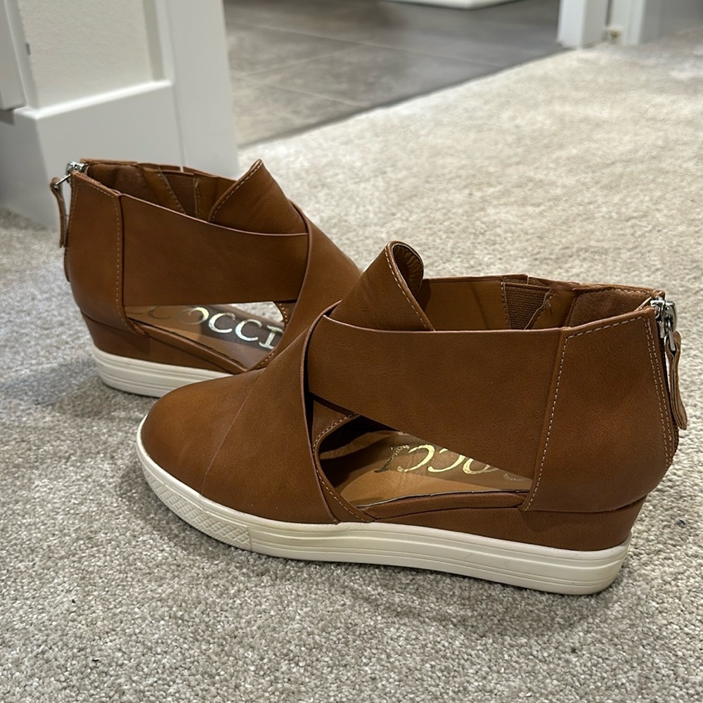 Tan Wedge Shoes